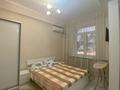 1-комнатная квартира, 40 м², 2/5 этаж посуточно, Сейфуллина 500 за 13 000 〒 в Алматы — фото 2