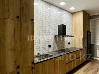 Продажа квартир в Мангистауской обл.: 3-комнатная квартира · 108 м² · 2/15 этаж, 17-й мкр, 17-й микрорайон 6 за 64 млн 〒 3-комнатная квартира · 108 м² · 2/15 этаж, 17-й мкр, 17-й микрорайон 6 за 64 млн 〒 в Актау