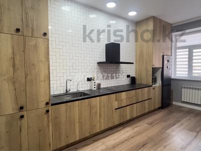 3-комнатная квартира · 108 м² · 2/15 этаж, 17-й мкр, ​17-й микрорайон 6 за 63 млн 〒 в Актау