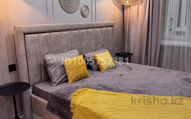 2-комнатная квартира · 70 м² · 2/10 этаж, мкр Жана Орда, Самал за 20 000 ₸ в Уральске — фото 2