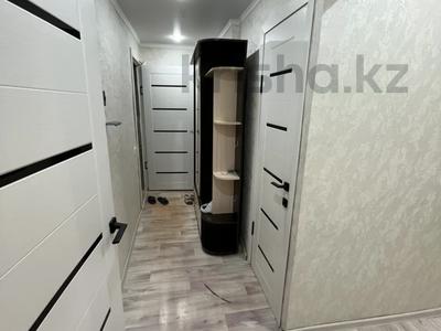 2-комнатная квартира · 45 м², Майкудук, 16й микрорайон 37 за 11 млн ₸ в Караганде, Алихана Бокейханова р-н