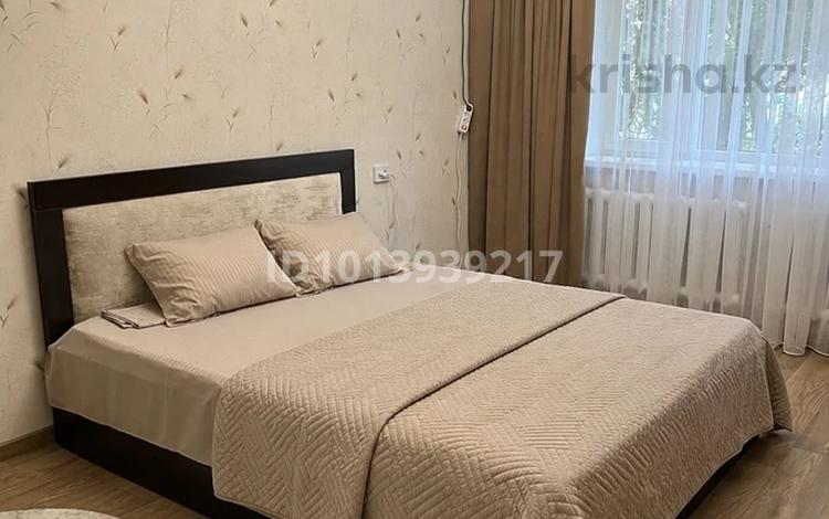 1-бөлмелі пәтер · 40 м² · 2/5 қабат, Сатпаева 76А, бағасы: 15 000 ₸ в Алматы, Бостандыкский р-н — фото 2