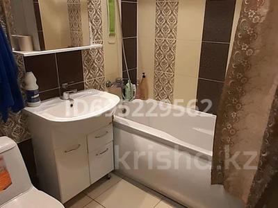 Пәтерлер в Акмолинской обл.: 3-бөлмелі пәтер · 54 м² · 1/3 қабат, Абая 51 — Абая,Кенесары, бағасы: 15 млн 〒 3-бөлмелі пәтер · 54 м² · 1/3 қабат, Абая 51 — Абая,Кенесары, бағасы: 15 млн 〒 в Кокшетау