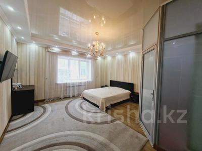 5-бөлмелі пәтер · 197.7 м² · 6/6 қабат, Маяковского, бағасы: 52.9 млн ₸ в Костанае