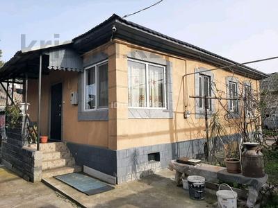 Продажа домов и дачи в Алматинской обл.: Отдельный дом · 4 комнаты · 99 м² · 10 сот., Казахская 10 — Ул.Кунаева. Колледж . за 30 млн 〒 Отдельный дом · 4 комнаты · 99 м² · 10 сот., Казахская 10 — Ул.Кунаева. Колледж . за 30 млн 〒 в Талгаре
