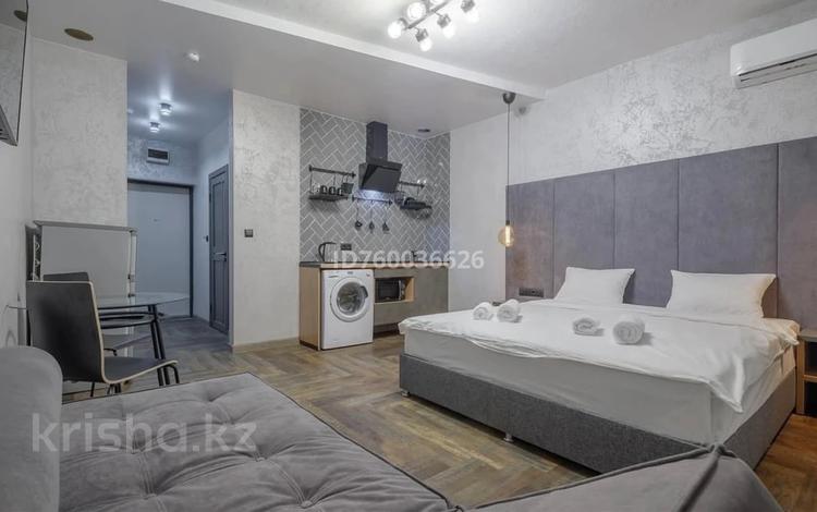 1-комнатная квартира · 42 м² · 2/4 этаж, мкр Северо-Запад, улица Жангельдина 9 — Шымкент Плаза за 12 000 ₸ в Абайский р-н — фото 2