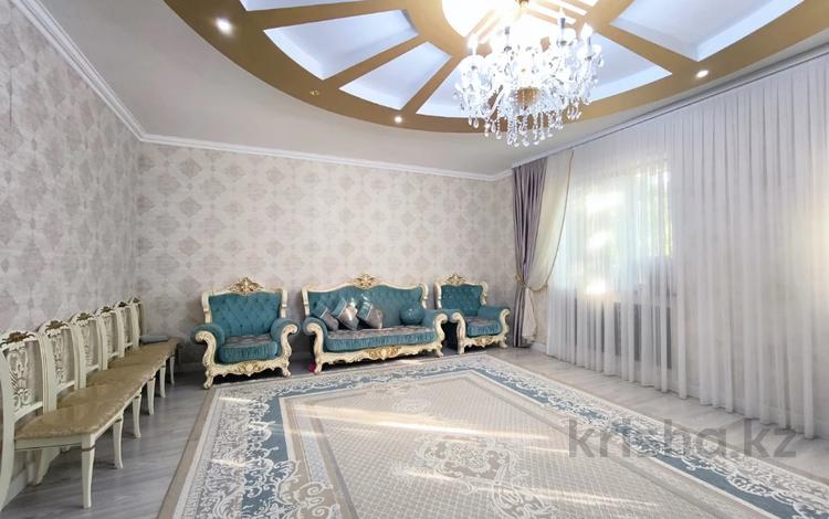 Жеке үй · 6 бөлме · 311.7 м² · 10 жүзд., Бейбарыса Султана ., бағасы: 80 млн ₸ в Актобе, жилой массив Акжар-2 — фото 2