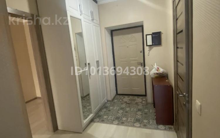 1 комната · 300 м² · 7/12 этаж, АРНАУ 10 — Бұқар жырау за 40 000 ₸ в Астане, Есильский р-н — фото 2