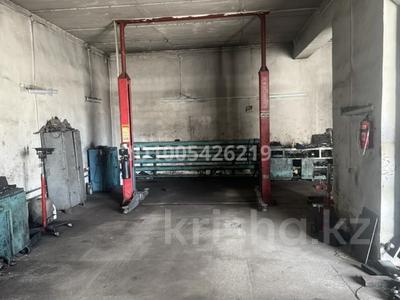 Жқб, автосервистер мен көлік жуу · 50 м², бағасы: 200 000 ₸ в Семее