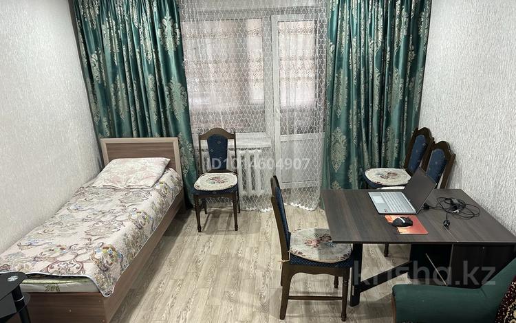 2-комнатная квартира · 54 м² · 1/2 этаж, Аюченко 3 за 130 000 ₸ в Семее — фото 2