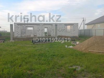 Жеке үй · 4 бөлме · 135 м² · 10 сот., Мыржакыпа Дулатова 68 — Новый Аралтал, бағасы: 12 млн ₸ в Аксае