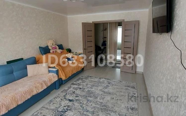 2-комнатная квартира, 52 м², 2/5 этаж, Ауэзова за 18.5 млн 〒 в Щучинске — фото 17