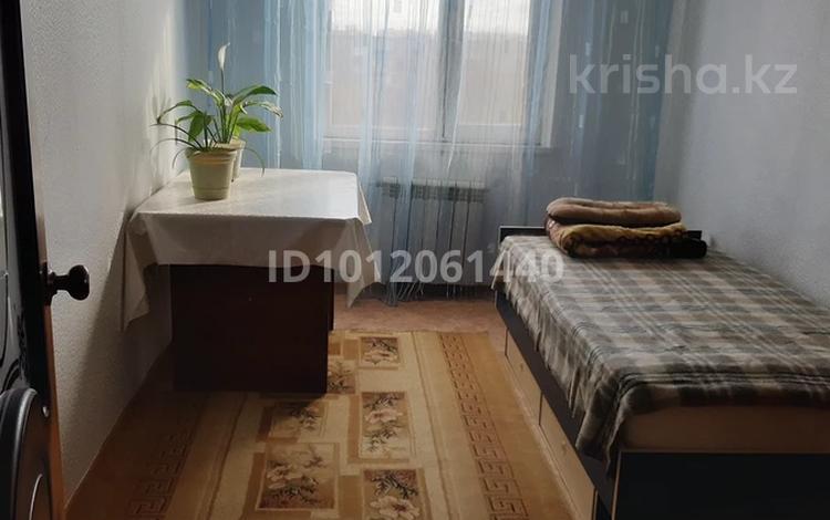 3-комнатная квартира · 62 м² · 5/5 этаж, мкр 5 за 12.5 млн ₸ в Актобе — фото 2