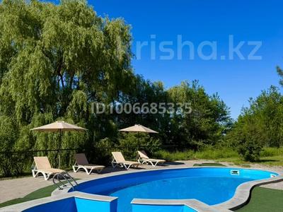 Дом · 4 комнаты · 200 м², Дружба 5 за 180 000 ₸ в Каскелене