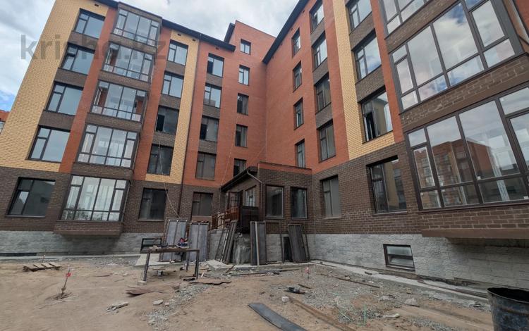 1-комнатная квартира · 53 м² · 4/5 этаж, Сатпаева 306/2к1 — Горячая цена! за 26.5 млн ₸ в Павлодаре — фото 2