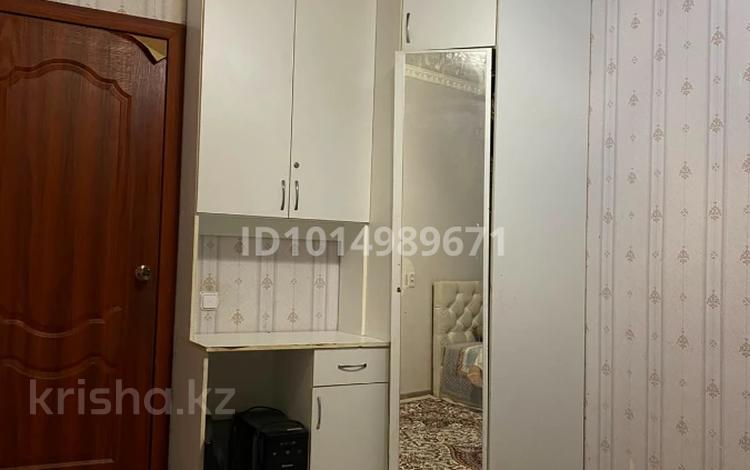 4-бөлмелі пәтер · 90 м² · 3/9 қабат, Степной 2 ш/а. 1, бағасы: 350 000 ₸ в Караганде, Казыбек би р-н — фото 2