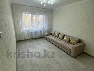 1-комнатная квартира, 40 м², 7/9 этаж, мкр Аксай-2 за 23.5 млн 〒 в Алматы, Ауэзовский р-н