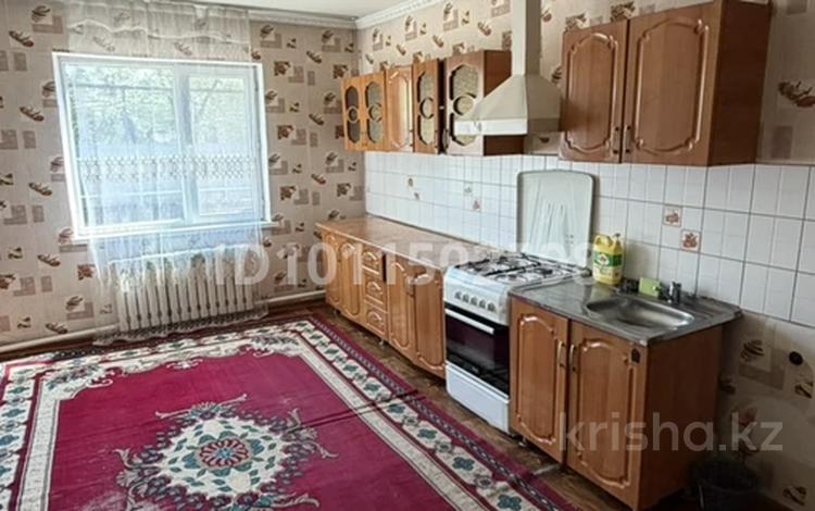 Отдельный дом · 5 комнат · 120 м² · 150 сот., мкр Калкаман-2, Мкр Калкаман-1 1/1 — Кеменгерулы за 300 000 ₸ в Алматы, Наурызбайский р-н — фото 3