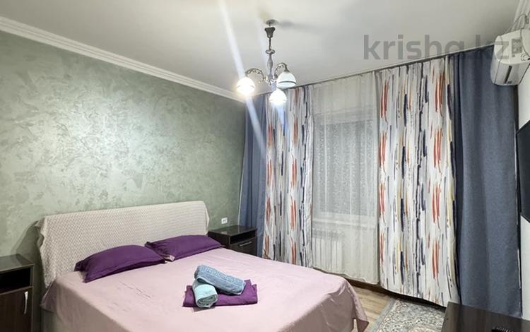 1-бөлмелі пәтер · 32 м² · 1/5 қабат, Тулебаева 32 — Макатаева, бағасы: 16 000 ₸ в Алматы, Медеуский р-н — фото 2