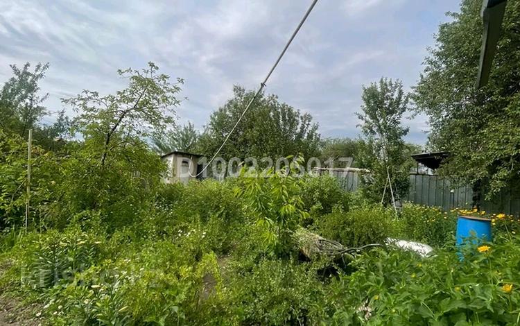 Дача · 4 комнаты · 100 м² · 7 сот., Восход 45 — Дача находится по Кульджинке за 16 млн ₸ в Есик — фото 17