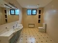 Жеке үй · 6 бөлме · 700 м² · 10 сот., Самал 3 80, бағасы: 1 млн ₸ в Уральске — фото 9