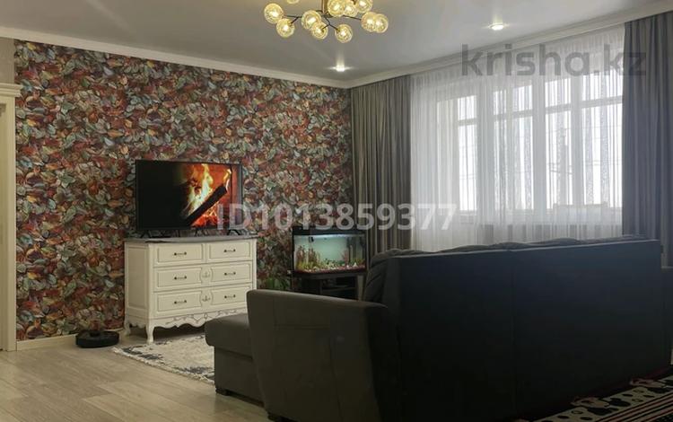 2-бөлмелі пәтер · 80 м² · 2/10 қабат, Нажимеденова 37, бағасы: 40 млн ₸ в Астане, Алматы р-н — фото 2