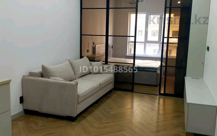 1-бөлмелі пәтер · 38 м² · 2/12 қабат, Ақбұлақ ш/а., Момышулы 100, бағасы: 250 000 ₸ в Алматы, Алатауский р-н — фото 2