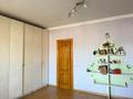 3-бөлмелі пәтер · 142 м² · 6/9 қабат, Самал-3 ш/а., Мендикулова 21 — Аль-Фараби, бағасы: 111 млн ₸ в Алматы, Медеуский р-н — фото 13