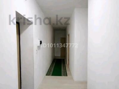 3-комнатная квартира · 86.4 м² · 1/5 этаж, мкр Пригородный, Букейхана 21/4 за 300 000 〒 в Астане, Есильский р-н