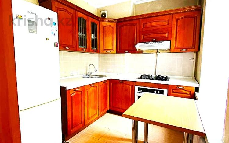 2-бөлмелі пәтер · 54 м² · 2/5 қабат, Тимирязева — Ауэзова, бағасы: 300 000 ₸ в Алматы, Бостандыкский р-н — фото 2