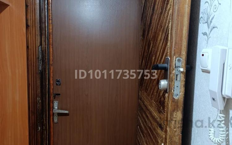 2-бөлмелі пәтер · 40 м² · 3/5 қабат, ул.Рысбек Батыр 3 — рядом заводской с ровд, бағасы: 14 млн ₸ в Таразе — фото 2