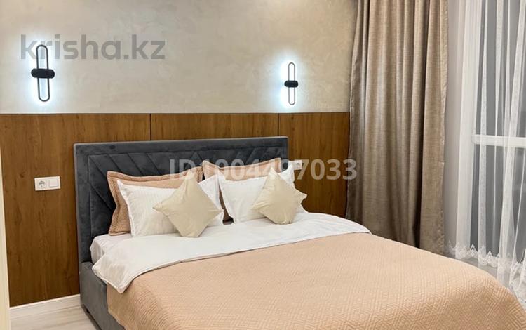 2-комнатная квартира · 53 м² · 9/10 этаж, Толе би за 18 990 〒 в Алматы, Алмалинский р-н — фото 2