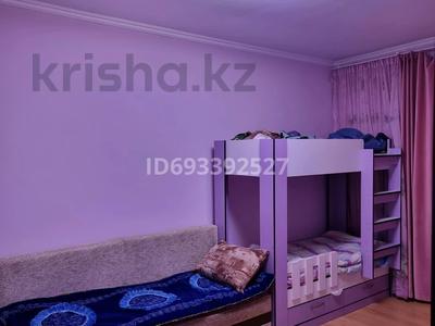 3-комнатная квартира, 79 м², 2/2 этаж, Атамекен көшесі 74б за 17 млн 〒 в Узынагаш
