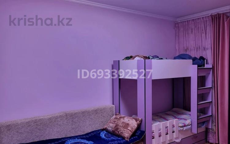 3-комнатная квартира, 79 м², 2/2 этаж, Атамекен көшесі 74б за 17 млн 〒 в Узынагаш — фото 2