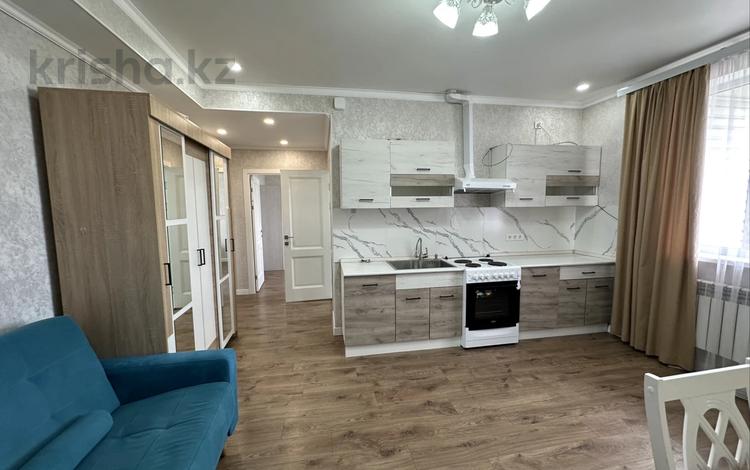 2-комнатная квартира · 40 м² · 2/3 этаж, Акжайнак 2 — Момышулы за 230 000 ₸ в Алматы, Ауэзовский р-н — фото 2