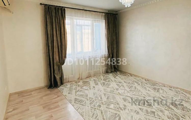 1-комнатная квартира · 47 м² · 3/6 этаж, мкр. Алмагуль, Алмагул 27 за 17 млн ₸ в Атырау — фото 2