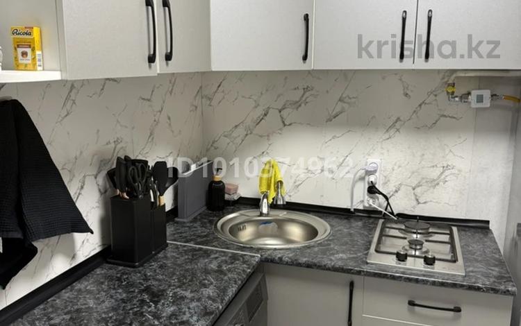 1-бөлмелі пәтер · 31.2 м², мкр Новый Город, Ержанова, бағасы: 14.5 млн ₸ в Караганде, Казыбек би р-н — фото 2