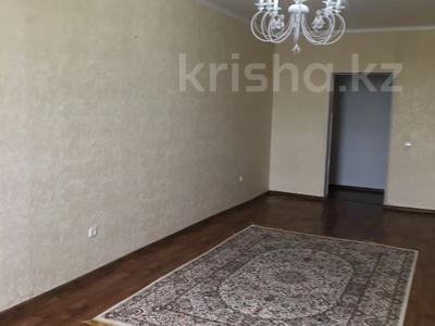 2-бөлмелі пәтер, 60 м², 6/9 қабат ай сайын, мкр Болашак, Алтын орда 13, бағасы: 220 000 〒 в Актобе, мкр Болашак