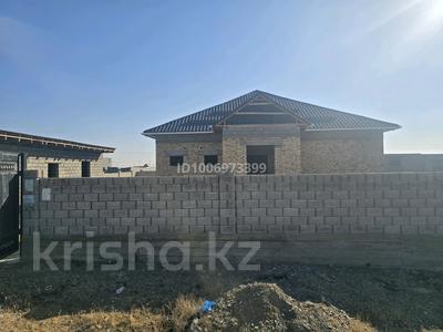 Отдельный дом · 8 комнат · 208 м² · 10 сот., Шогы Батыр 108 — Шогы Батыр за 25 млн 〒 в Туркестане