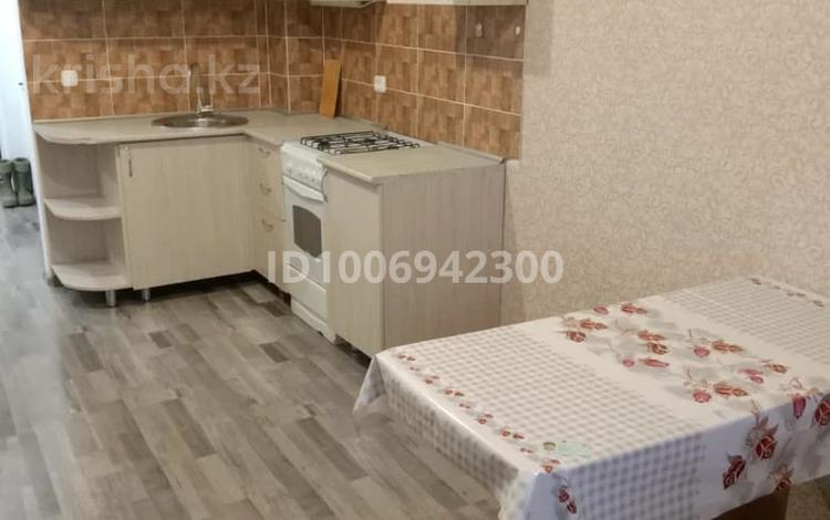 1-комнатная квартира · 44.8 м² · 2/6 этаж, Акотау 20 за 19.5 млн ₸ в Уральске — фото 10