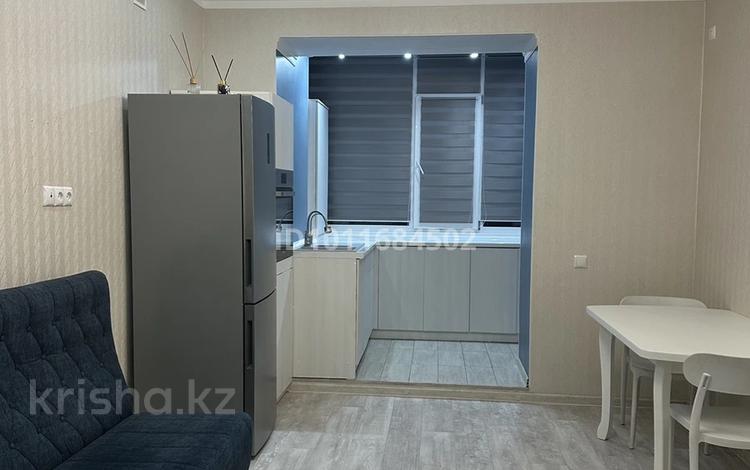 2-комнатная квартира · 59 м² · 2/5 этаж, мкр. Алтын орда, Алтын орда ш/а. 18 — Х. Досмухамедова Тәуелсіздік за 200 000 ₸ в Актобе — фото 2