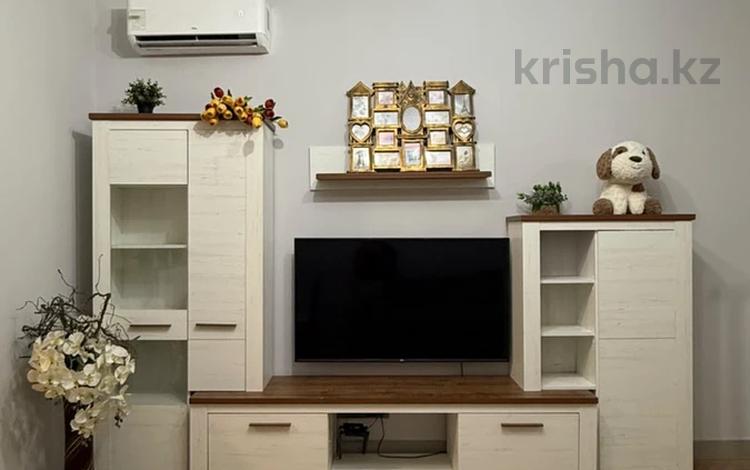 1-бөлмелі пәтер · 40.4 м² · 4/14 қабат, Мкр. Самал-3 15, бағасы: 450 000 ₸ в Алматы, Медеуский р-н — фото 2