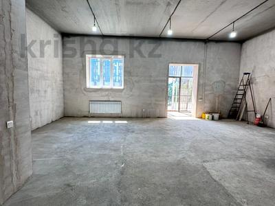 Еркін, кеңселер, дүкендер мен бутиктер, қоймалар, сұлулық салондары, ауыл шаруашылығы, медорталықтар мен дәріханалар, білім орталықтары, ойын-сауық · 146.5 м², бағасы: 1 млн ₸ в Астане, Сарайшык р-н
