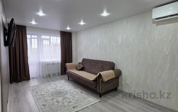2-комнатная квартира · 42.5 м² · 3/5 этаж, 408 квартал 18 за 19.5 млн ₸ в Семее — фото 17