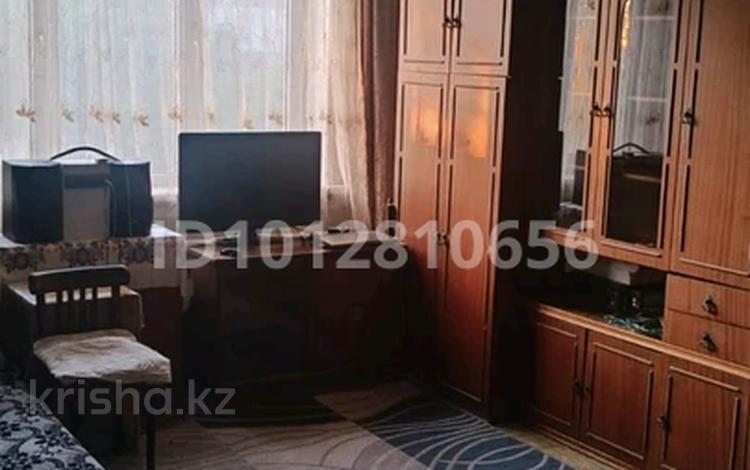 3-комнатная квартира · 64.8 м² · 5/9 этаж, мкр Аксай-1 16 за 46 млн ₸ в Алматы, Ауэзовский р-н — фото 2