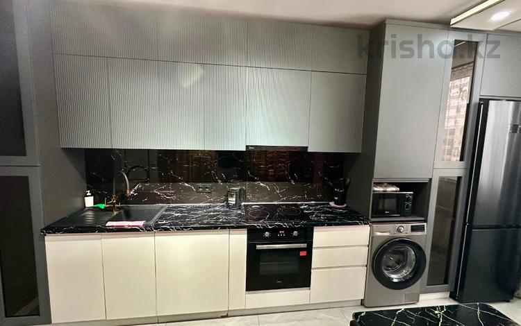 2-бөлмелі пәтер · 58.7 м² · 12/12 қабат, мкр Акбулак, Дарабоз 85 — По улице Мормышулы, на против "АлматыАрена", бағасы: 39.9 млн ₸ в Алатауский р-н — фото 28