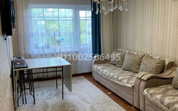 2-комнатная квартира · 45.3 м² · 4/5 этаж, Майкудук, Майкудук, 18й микрорайон 5 за 11.8 млн 〒 в Караганде, Алихана Бокейханова р-н — фото 2