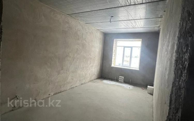 2-бөлмелі пәтер, 72.4 м², 2/7 қабат, Алтын Орда (бывш Батыс-2), бағасы: 20.5 млн 〒 в Актобе — фото 6