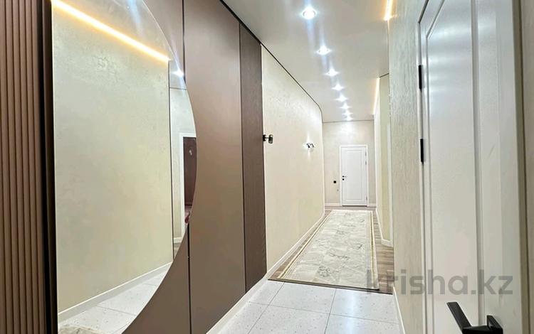 3-бөлмелі пәтер · 110 м² · 6/8 қабат, 20-ш/а. 1/2, бағасы: 39.5 млн ₸ в Актау, 20-й мкр — фото 8