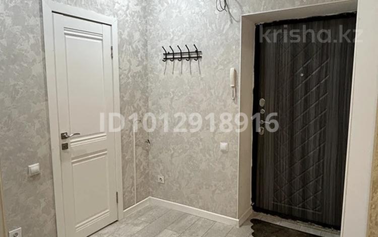 1-комнатная квартира · 43 м² · 4/10 этаж, мкр. Алтын орда 9Б за 19 млн ₸ в Актобе — фото 2
